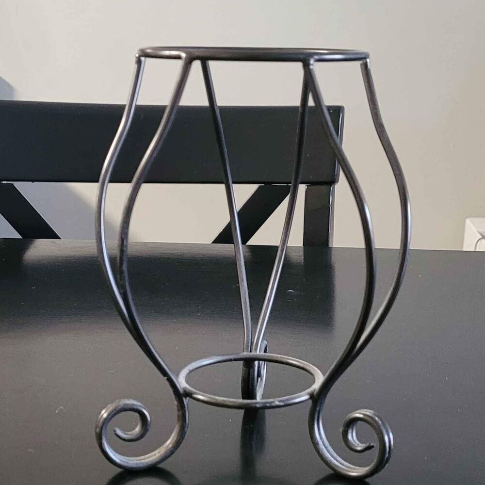 Partylite hurricane stand